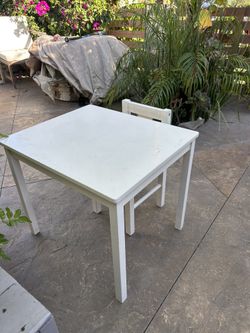 Kids Dinning Table
