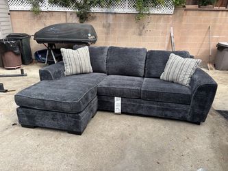 Delano sofa chase