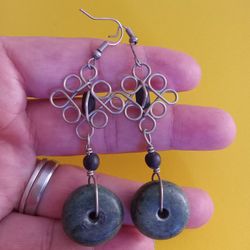 Aretes