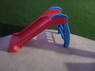 Little tikes slide