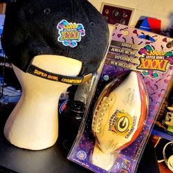 NFL, (1997) SUPERBOWL XXXI CHAMPIONS.  GREEN BAY PACKERS: 2x items, new, mini- football & cap w/velcro, firm.