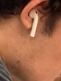 Selling my teammates ugly ass long ass sharp tooth ass metal tooth ass AirPods