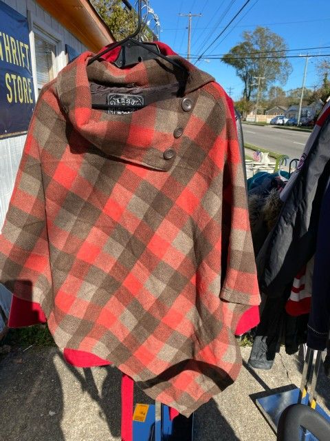 Red And Black Poncho Size 2x