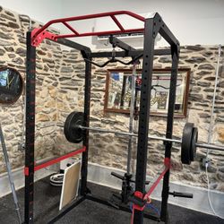 Rack 900 Smith Machine with Bar And Weights