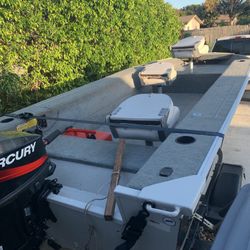 16’ Bass Boat  25electric Start Merc 