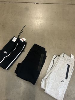 Nike Tech