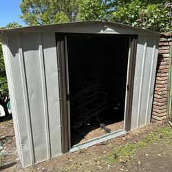 White Outdoor Metal Storage Shed