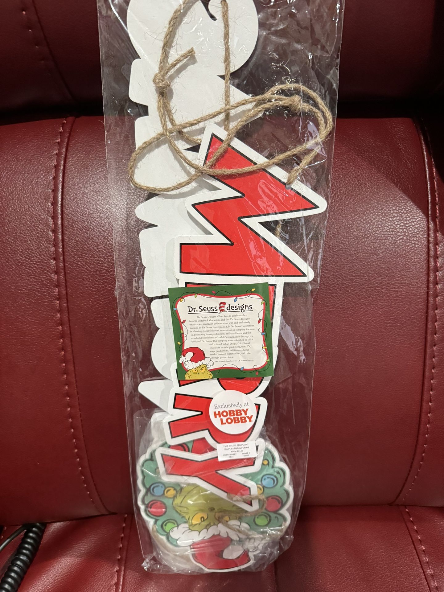 The Grinch Wooden Hanging Garland