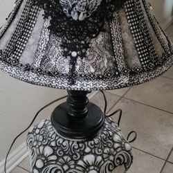 Gotic Vintage Custom Lamp
