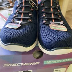 Women’s Skechers