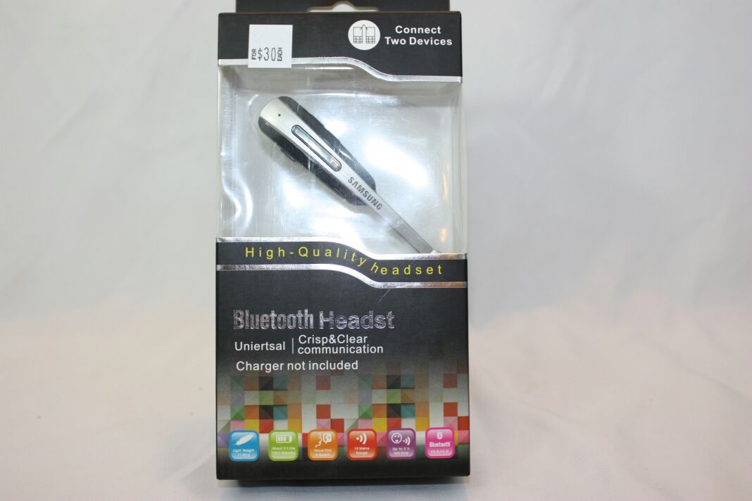 Samsung Headphones/earbuds/headset