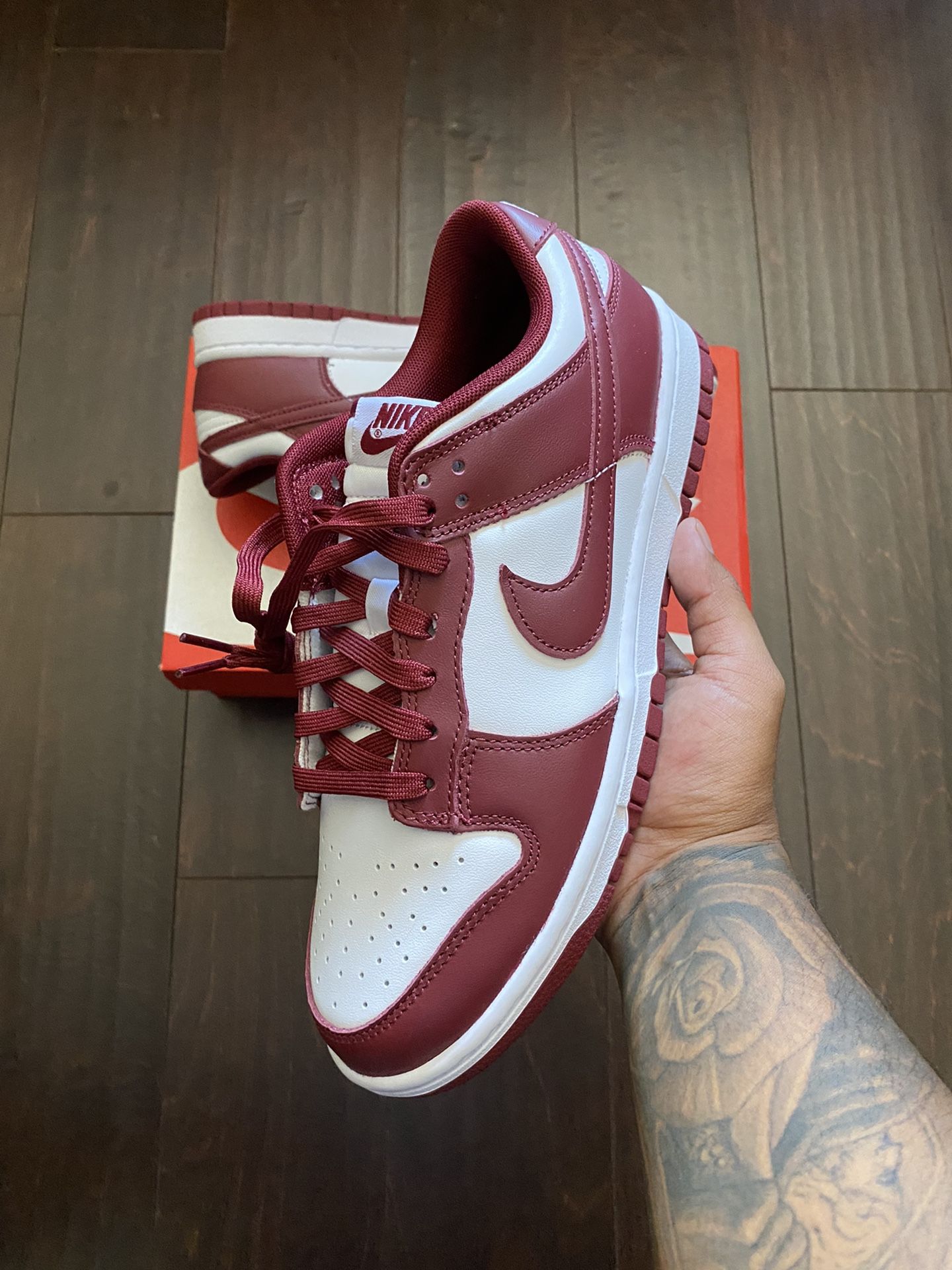 Nike Dunk Low Team Red Size 8M