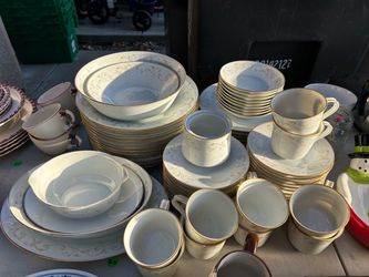Noritake Japan China Set