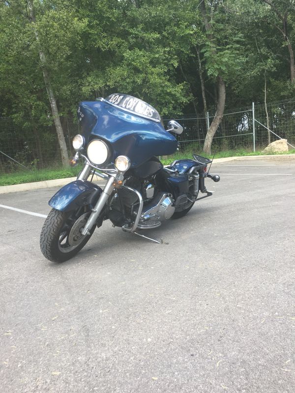 2000 Harley Davidson FLTCH electric tour glide for Sale in San Antonio, TX - OfferUp