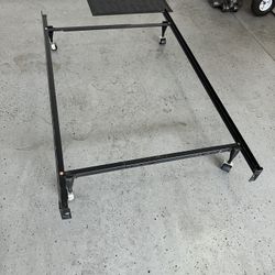 Metal Bed Frame 