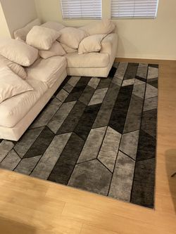 Large geometric rug