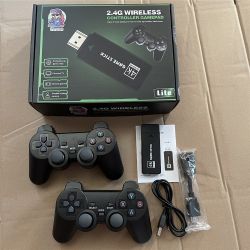 Game Stick With Over 30.000 Games On It 