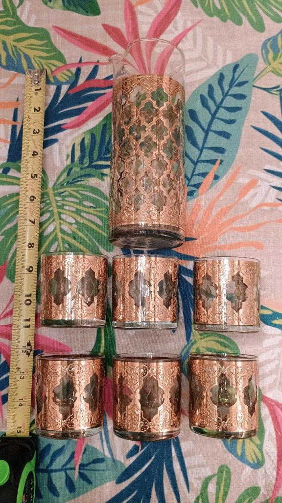 Christmas 22 KT Gold 7 Piece Set Vintage Culver’s VALENCIA Gold Green Bar Drinking Glasses Set of 6 Glasses with Mixing Pitcher. See our other great v