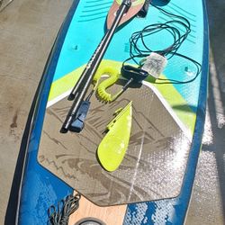 Body Glove Performer 11FT Gts Inflatable Paddle Board, Slightly Used, No Leaks, included Pump, Paddle, Leash, Fin & Backpack