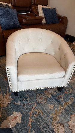 Barrel Chair Cream Colored