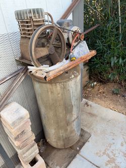 Vertical Tank Air Compressor