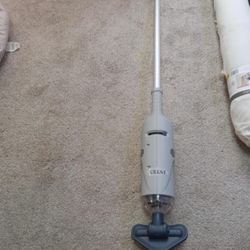 Intex Cordless Pool Vacuum 