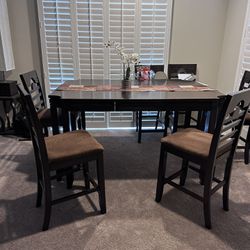 Kitchen Table for sale $100