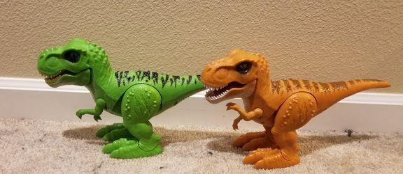 Toy Dinosaur 