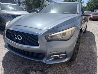 2016 INFINITI Q50