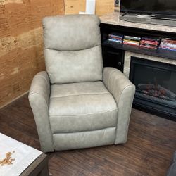Recliner Gray Leather