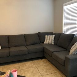 L Shaped Sectional Sofa/couch