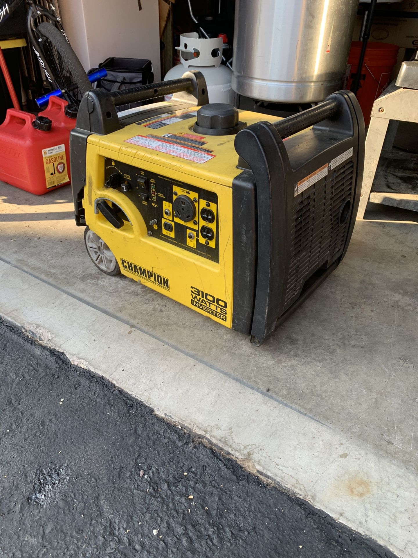 Champion 3100 WATT Inverter Generator.....Works perfect! for Sale in