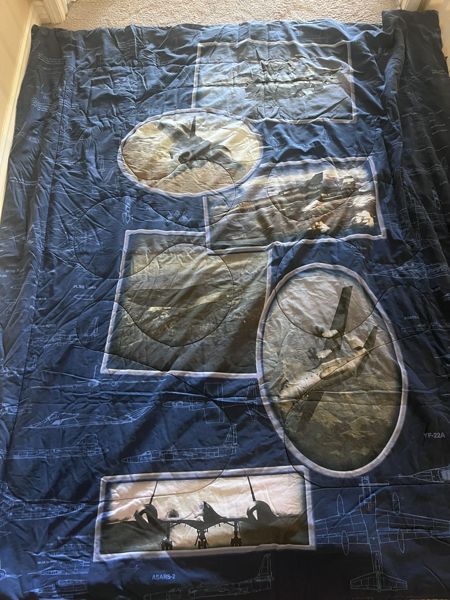 Full Size Comforter Airplanes
