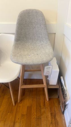 Barstool