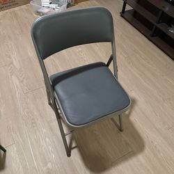Folding chair