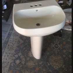 Kohler Pedestal Sink