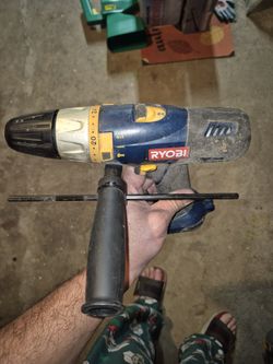 Ryobi 18v hammer drill. Drill only