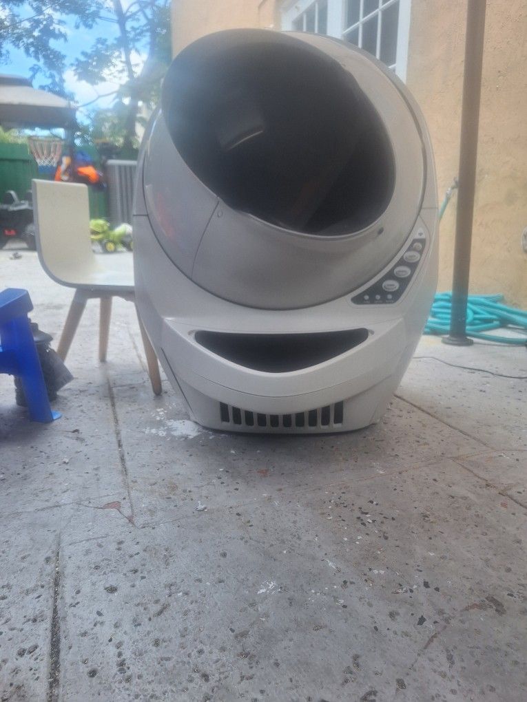Litter Robot Electric Cat Litter