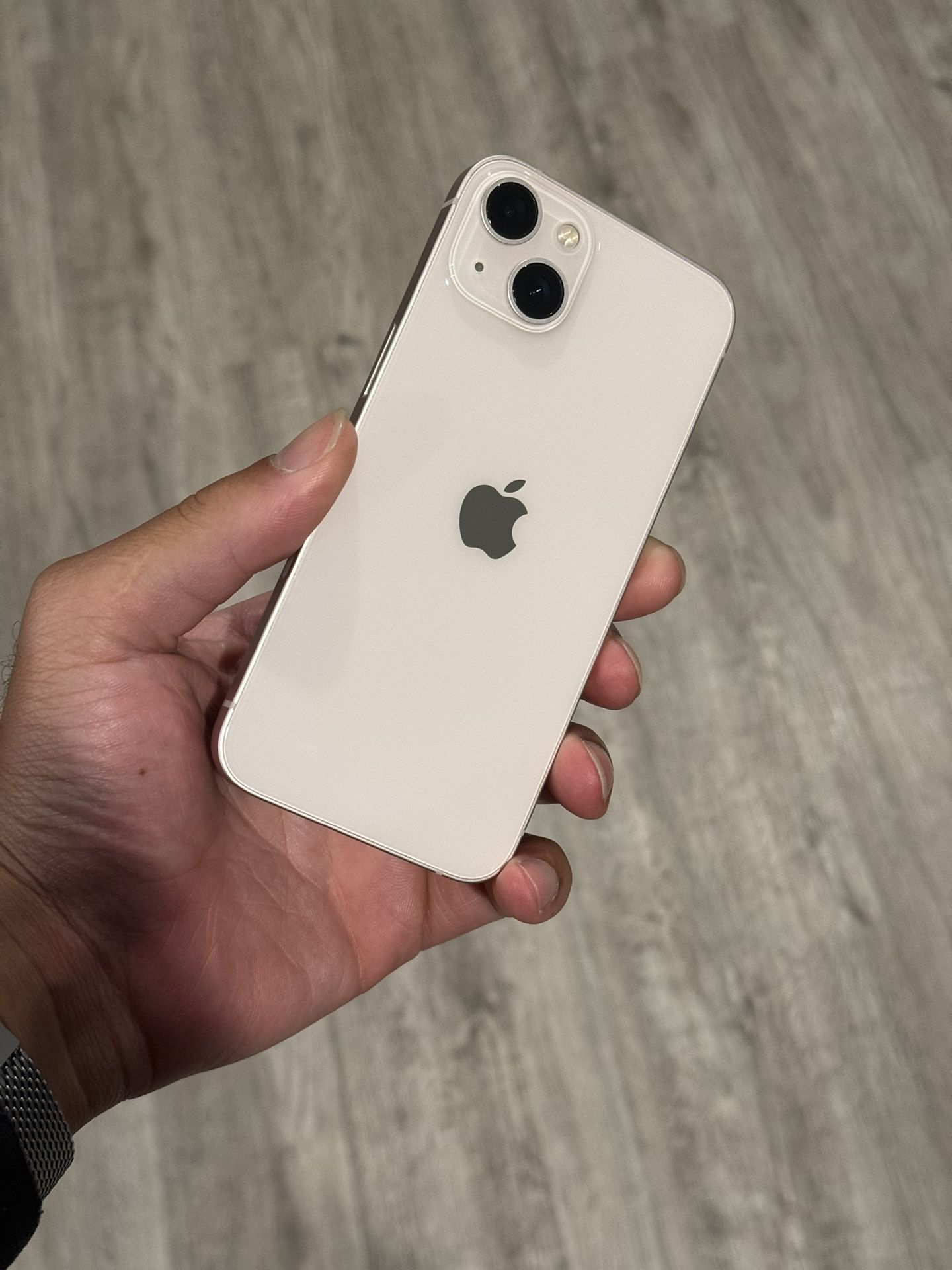 IPhone 13 UNLOCKED -128GB - Pink-
