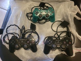 Playstation 2 controllers