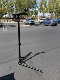 Bike Repair Stand Freestanding Adjustable