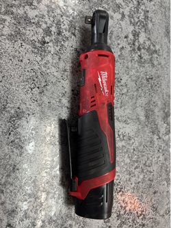 Milwaukee 3/8 Ratchet