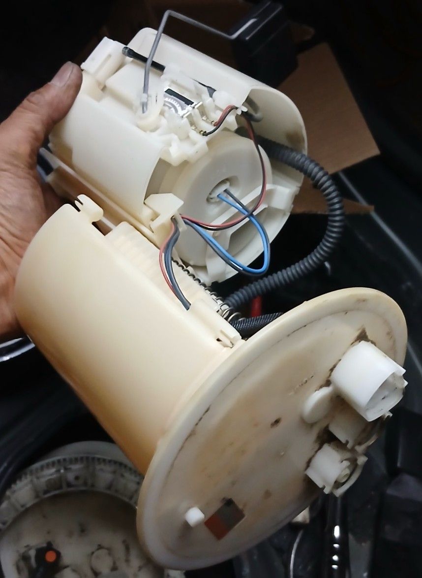 2008 SCION XB FUEL PUMP GOOD FOR SPARE PARTS ONLY -- DIY / NEEDS A NEW MOTOR -- Available On Ebay -- Fits 2008 to 2015 XB
