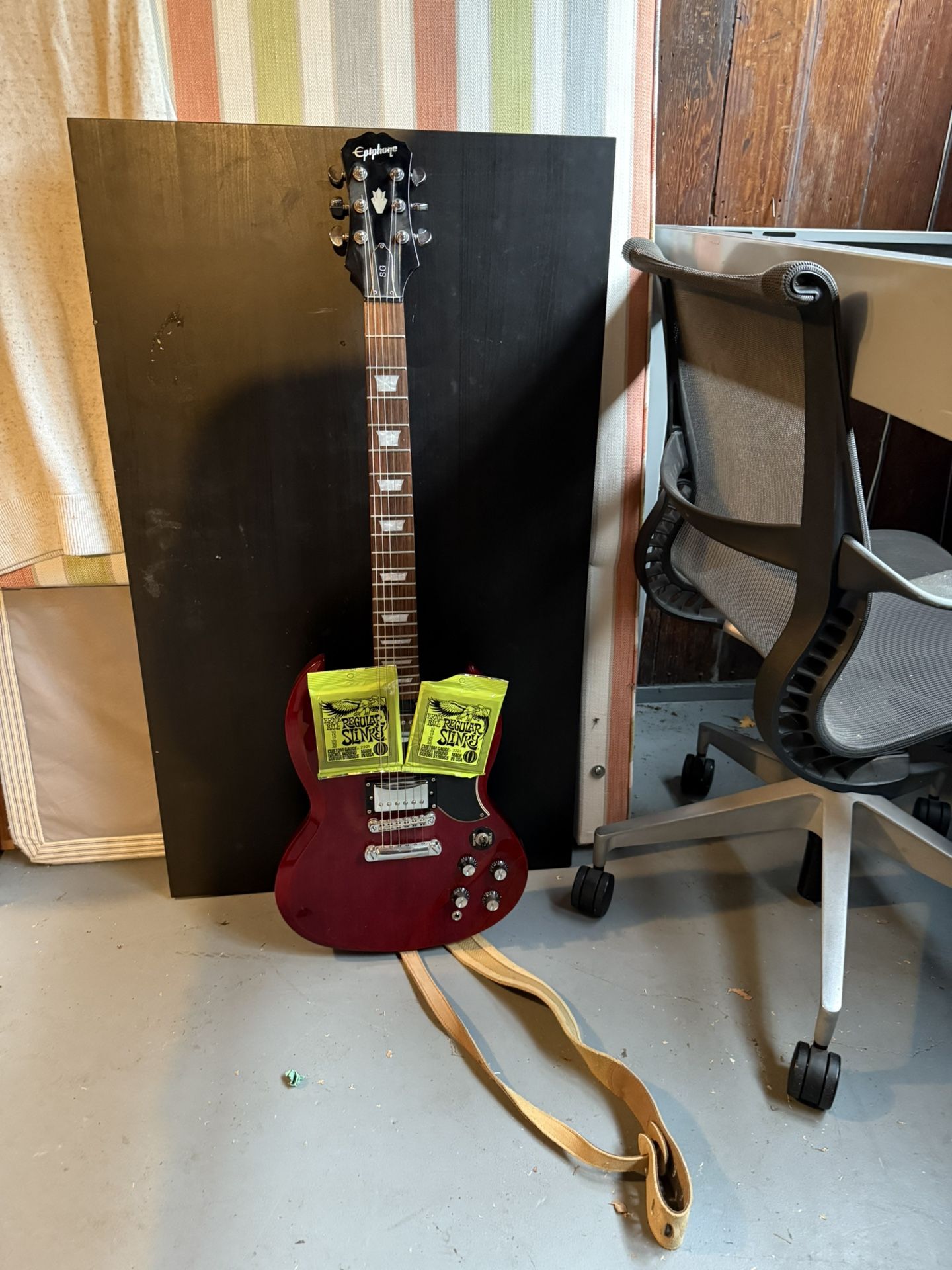 Epiphane Electric Guitar