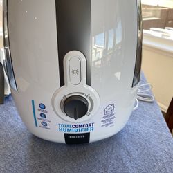 1.4 Gallon Homedics Humidifier