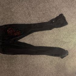 Mnml Rose Rhinestone Jeans Size 34