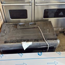 Samsung 2.1 cu. ft. Over-the-Range Microwave with Sensor Cooking in Fingerprint Resistant Black Stainless Steel