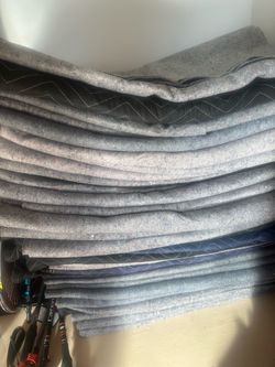 Moving Blankets Bundle – Large Stack