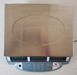 OHAUS Counting Scale