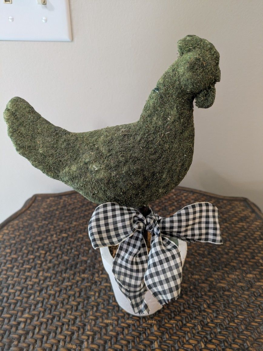 Rooster Topiary In White Pot With Bow 11" Tall